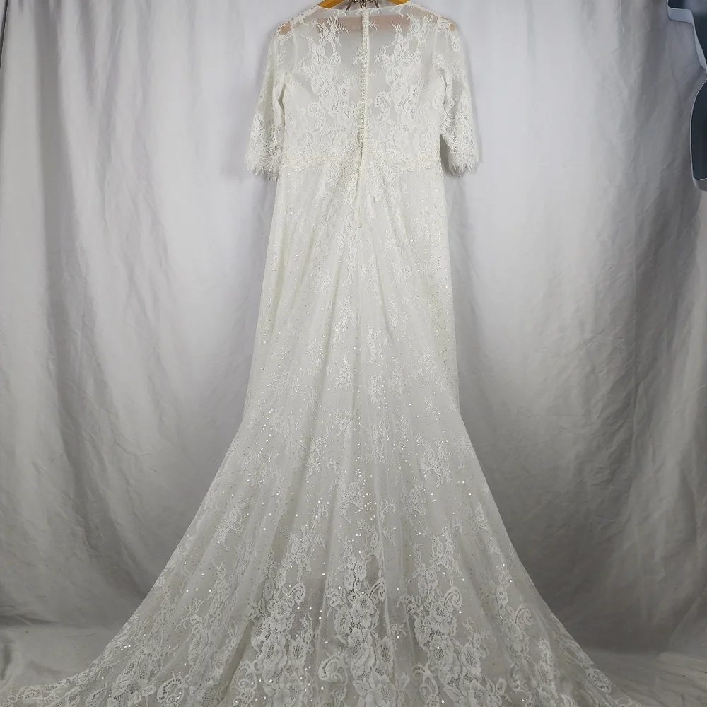 Never worn Svetlana Bridal Couture Plus Size Wedding Dress - Picture 5 of 16